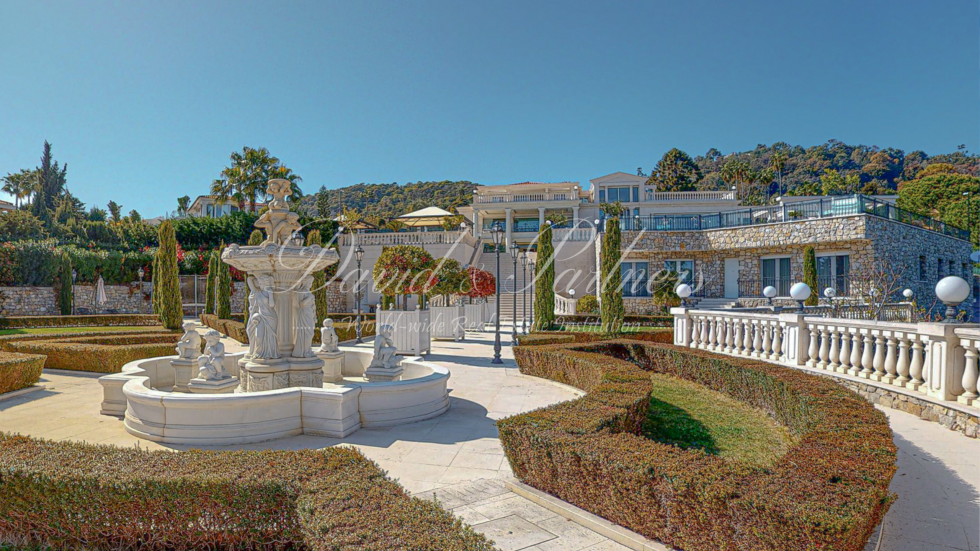 Villa / Property Cannes